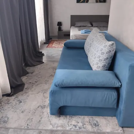 Luxury Penthouse At Valencia Gardens Апартамент *